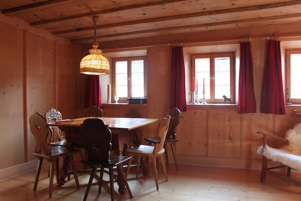 Tgesa Ferrera Villa Schmitten  Стая снимка